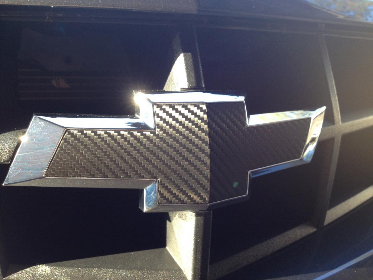 camaro-emblem.jpg